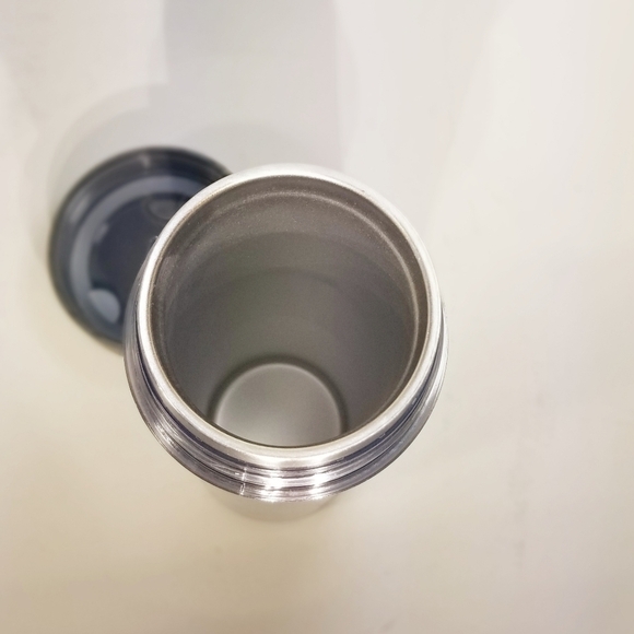 Quality Stainless Steel Travel Thermos/Mug - Picture 4 of 5